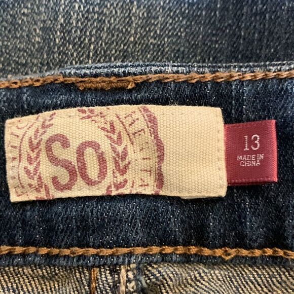 So denim jeans with beaded front pocket Size 13 Inseam 29” - Picture 8 of 8